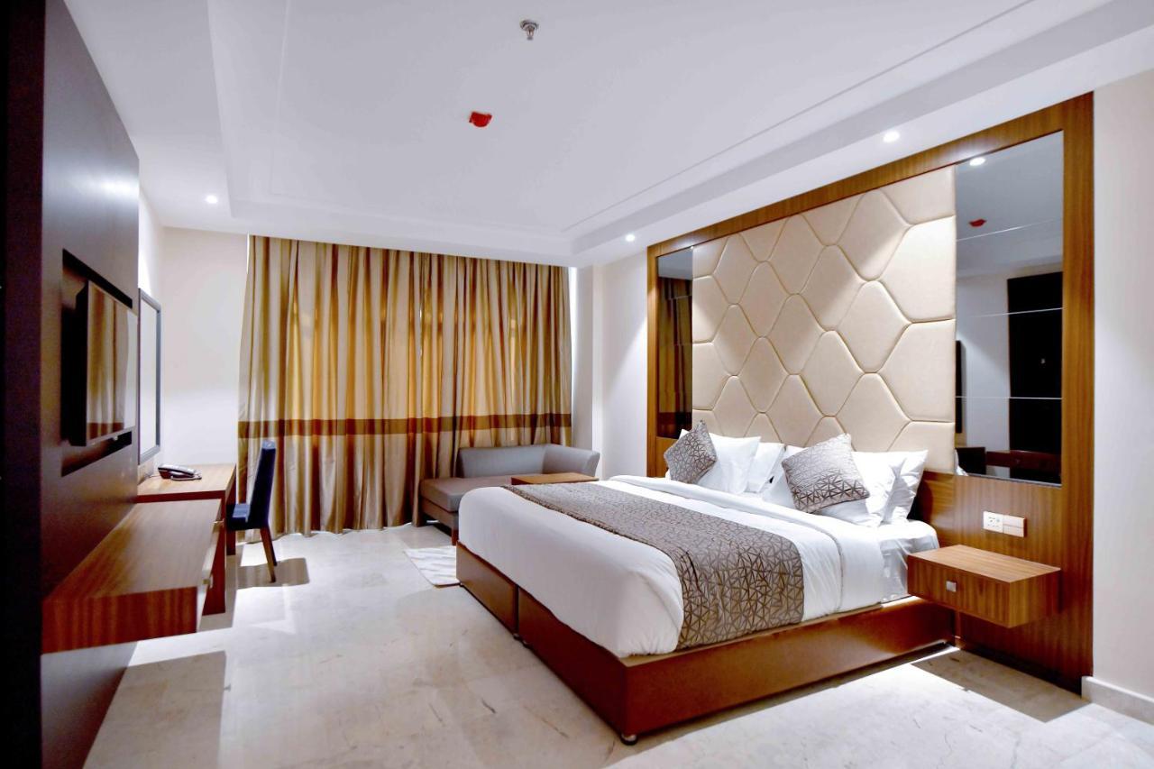 Be Inn Hotel Seeb Exterior photo